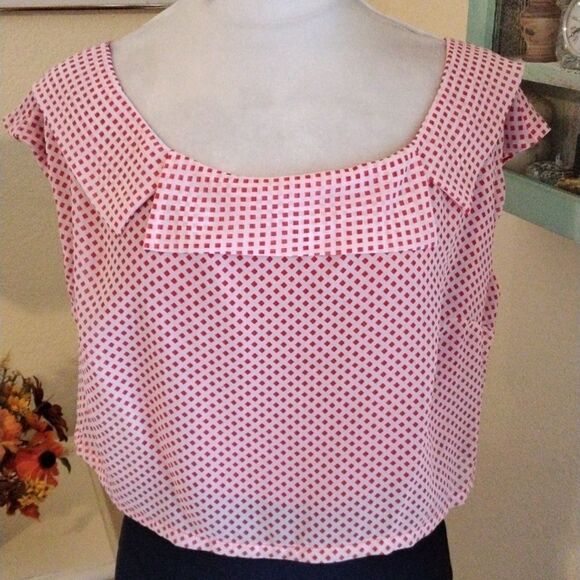 Stop Staring Alicia Estrala - Picture 3 of 13